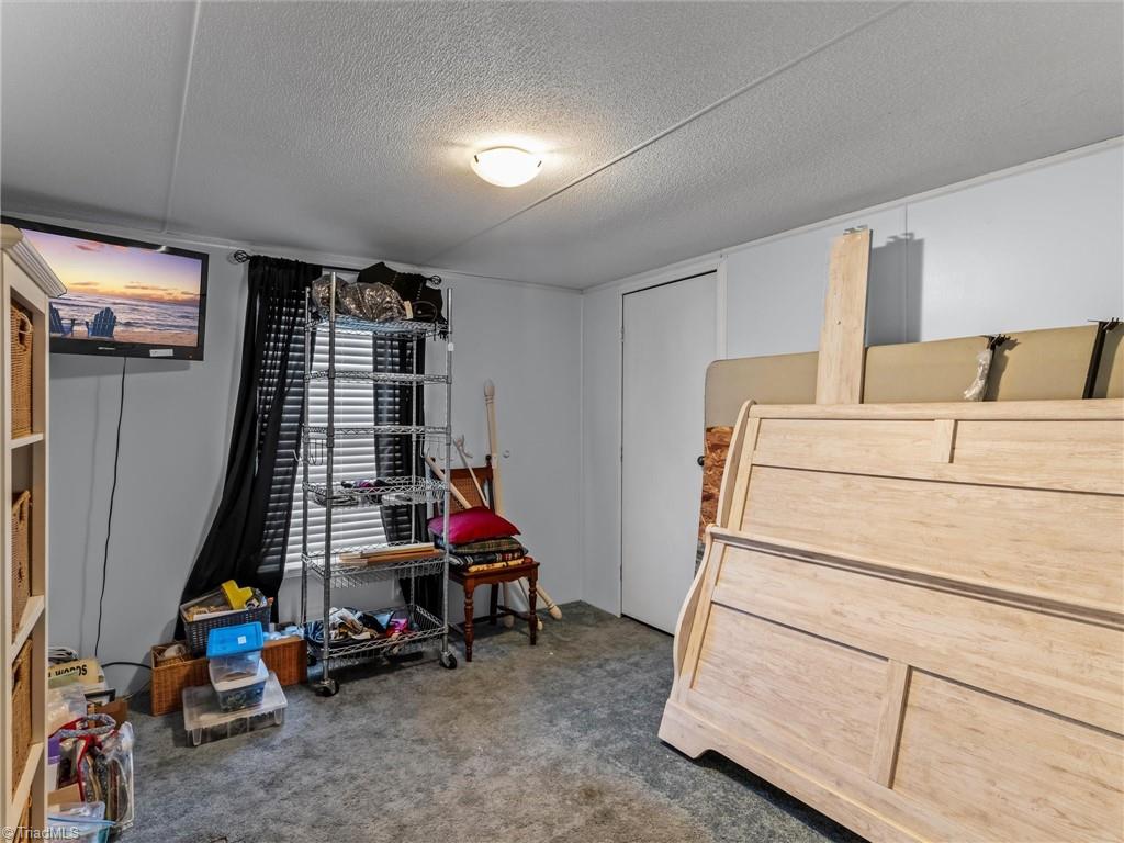 889 North Franklin Road Mount Airy, NC 27030 - Photo 6 of 18 Gallery Image 6