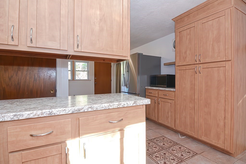 11 Pullard Road Grafton, MA 01519 - Photo 17 of 41 Gallery Image 17