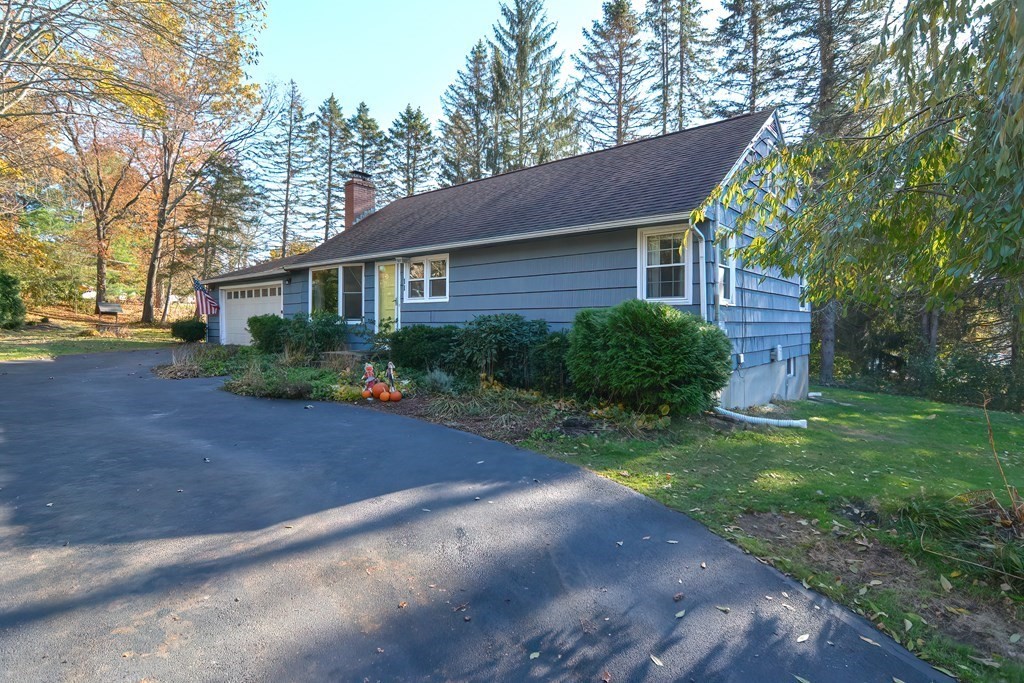 11 Pullard Road Grafton, MA 01519 - Photo 2 of 41 Gallery Image 2