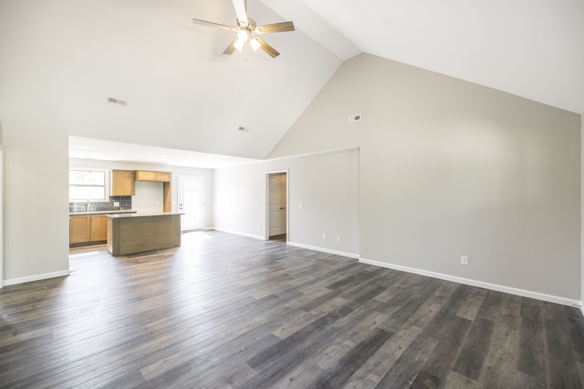 3592 Osborne Road Greenbrier, TN 37073 - Photo 11 of 30