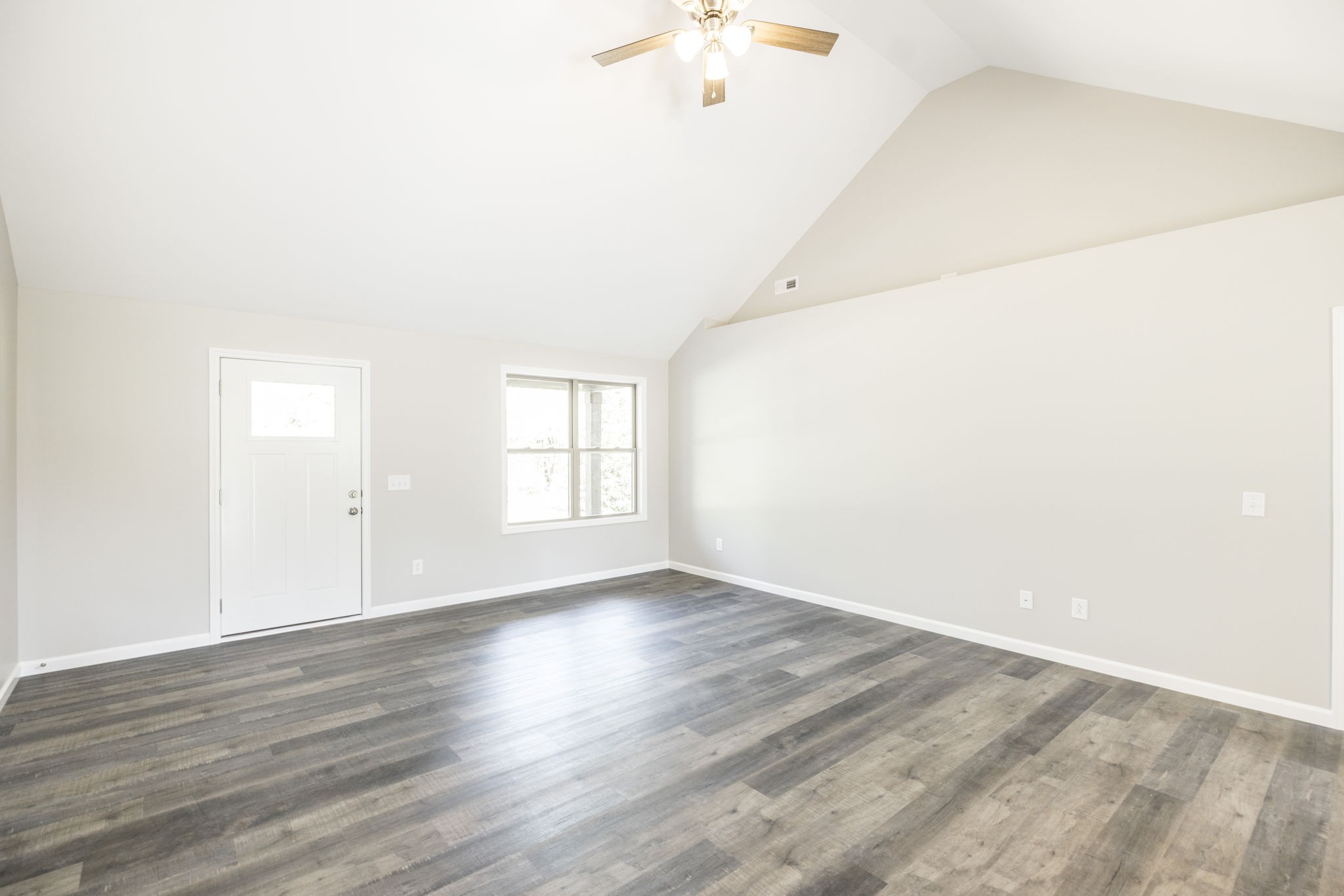 3592 Osborne Road Greenbrier, TN 37073 - Photo 12 of 30