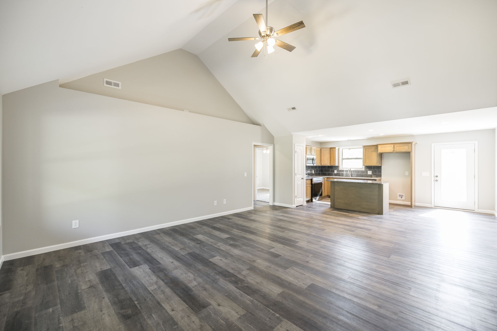 3592 Osborne Road Greenbrier, TN 37073 - Photo 10 of 30