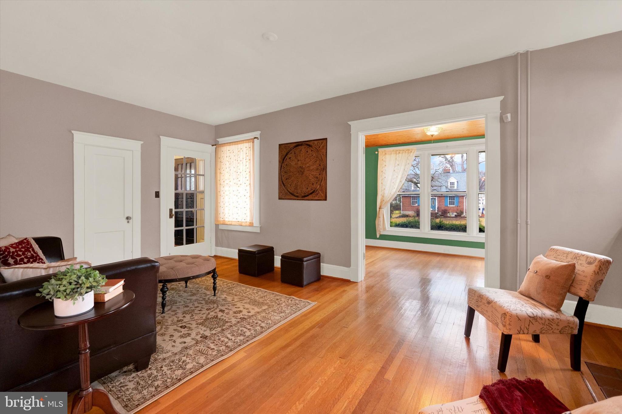 704 Brookwood Road Baltimore, MD 21229 - Photo 10 of 44 Inviting gathering space leading to sunroom