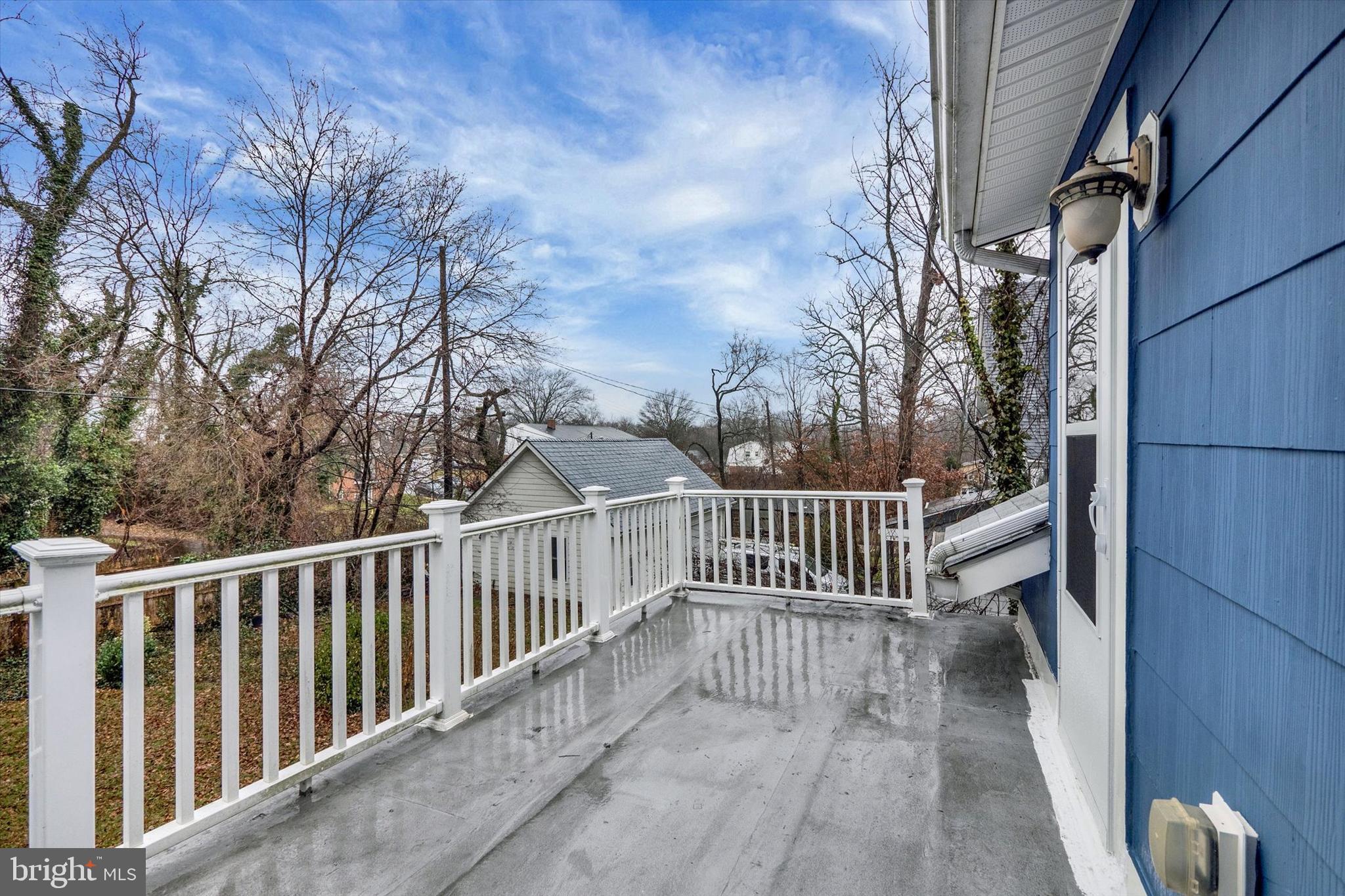 704 Brookwood Road Baltimore, MD 21229 - Photo 35 of 44 2nd story terrace