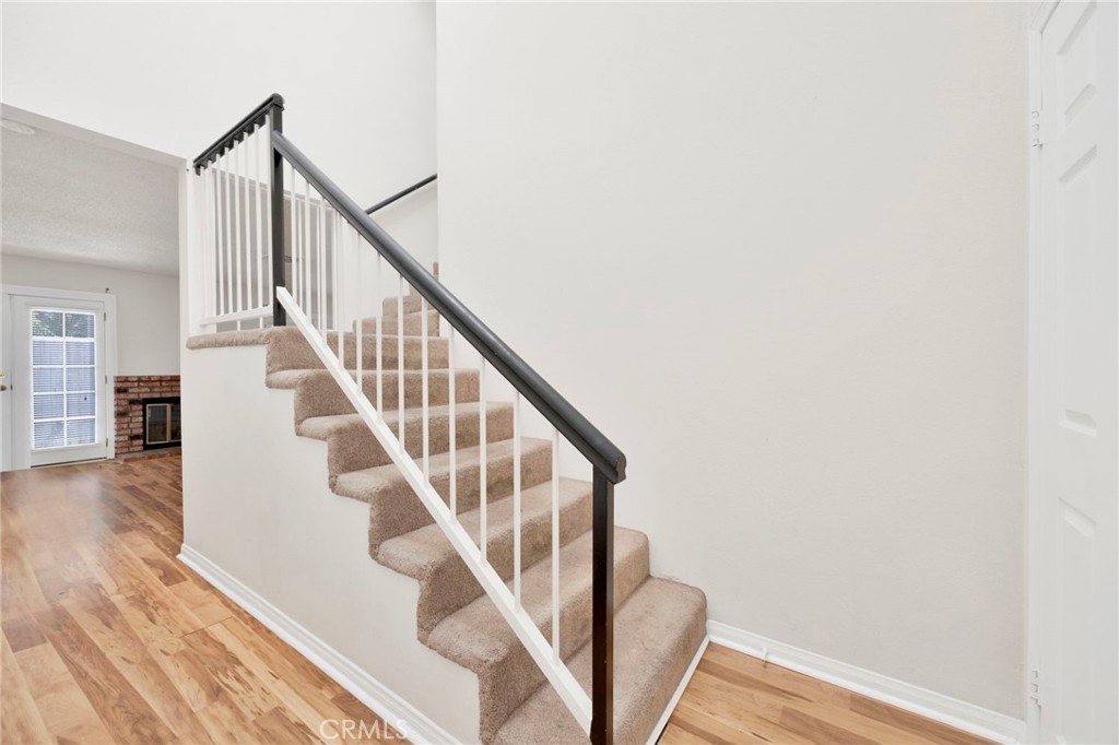 1835 South Alta Vista Avenue, Unit D Monrovia, CA 91016 - Photo 4 of 20 a view of entryway