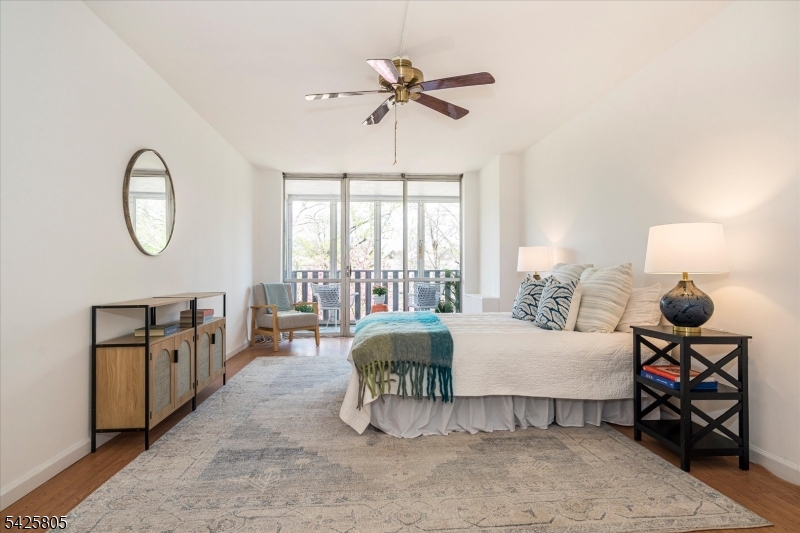 530 Valley Road, Unit 3Z Montclair, NJ 07043 - Photo 11 of 21