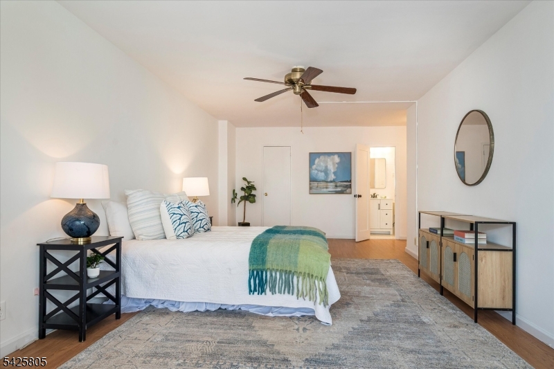 530 Valley Road, Unit 3Z Montclair, NJ 07043 - Photo 12 of 21