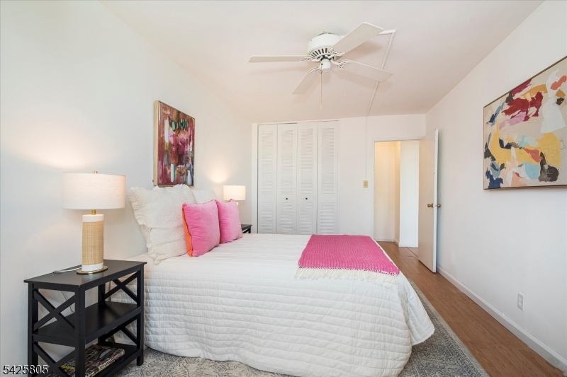 530 Valley Road, Unit 3Z Montclair, NJ 07043 - Photo 17 of 21