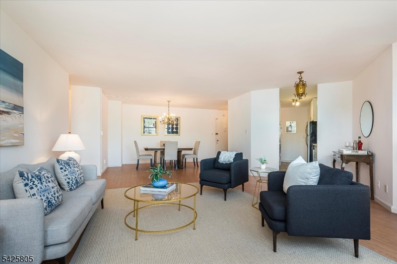 530 Valley Road, Unit 3Z Montclair, NJ 07043 - Photo 6 of 21