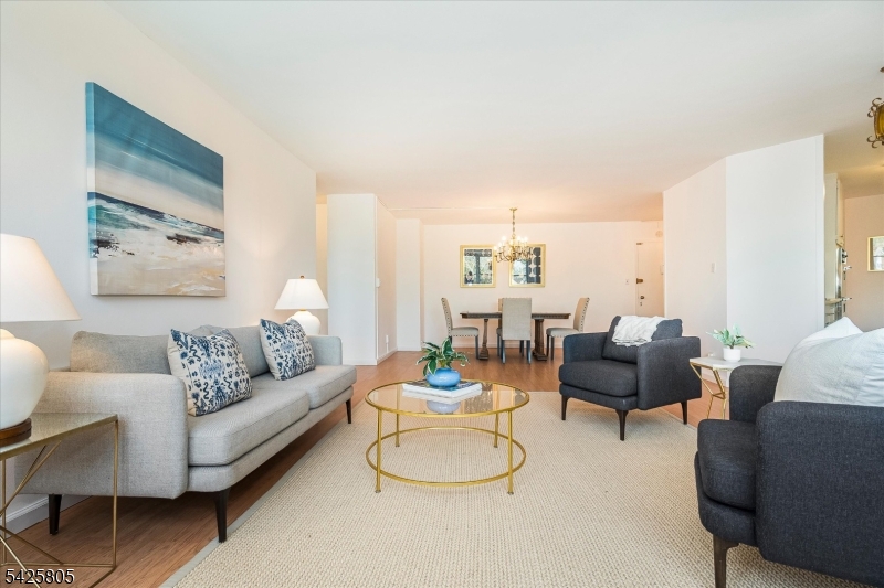 530 Valley Road, Unit 3Z Montclair, NJ 07043 - Photo 8 of 21