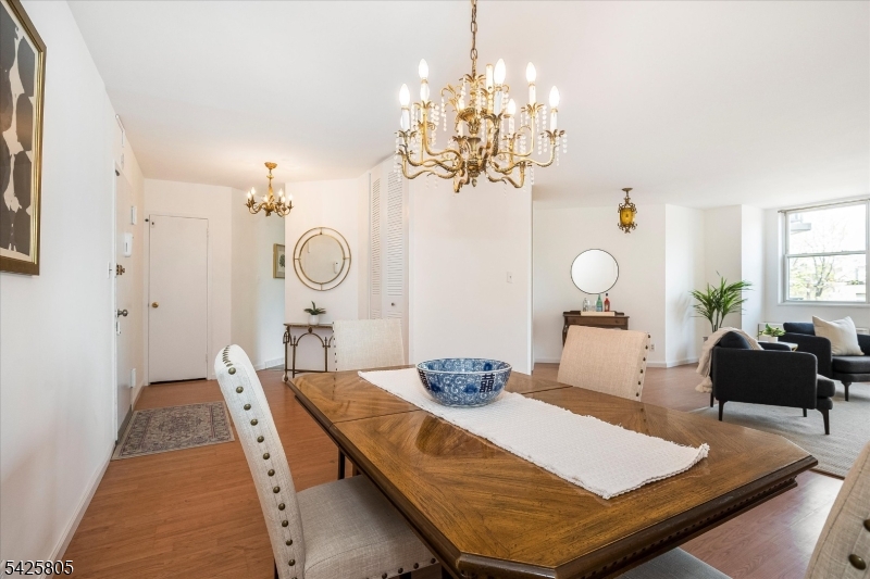 530 Valley Road, Unit 3Z Montclair, NJ 07043 - Photo 10 of 21