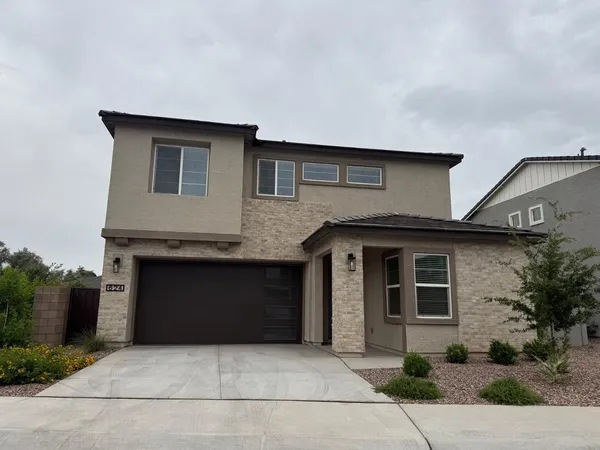 $2,850 | 624 North Vine Street, Chandler, AZ 85225