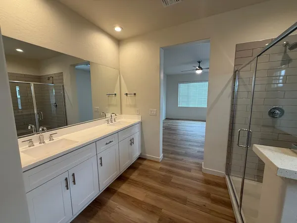 $2,850 | 624 North Vine Street, Chandler, AZ 85225