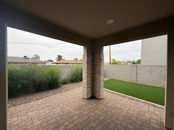 $2,850 | 624 North Vine Street, Chandler, AZ 85225