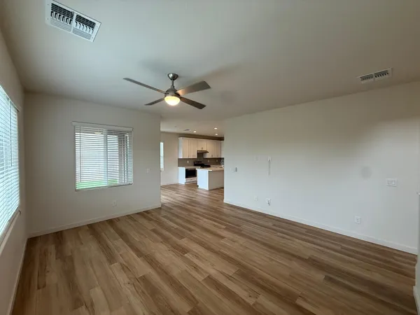 $2,850 | 624 North Vine Street, Chandler, AZ 85225