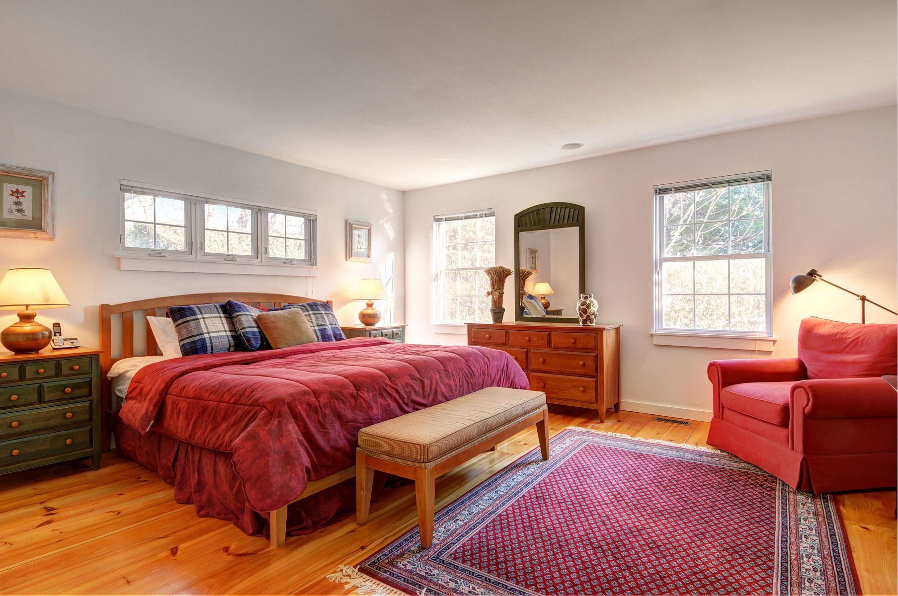83 Spring Close Highway East Hampton, NY 11937 - Photo 5 of 8