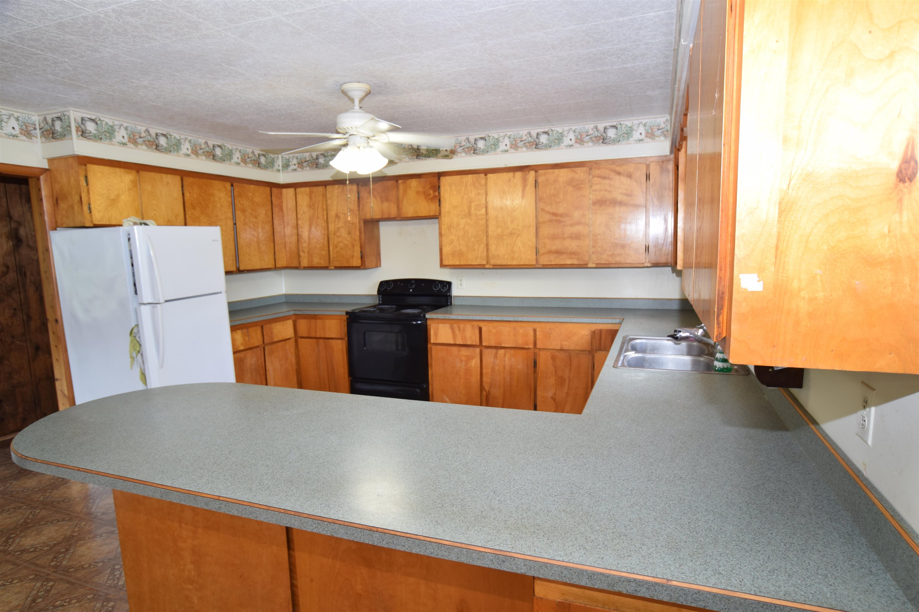 2680 West Erickson Road Rhodes, MI 48652 - Photo 7 of 40