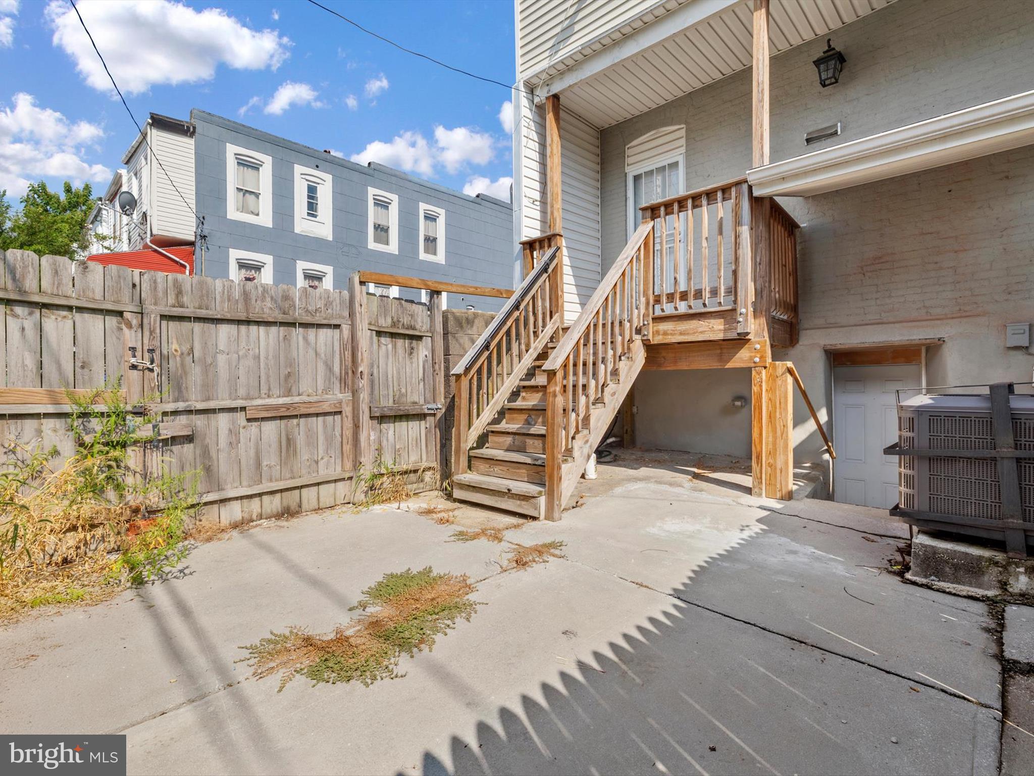 1713 East Lafayette Avenue Baltimore, MD 21213 - Photo 29 of 29 a view of entryway and hall