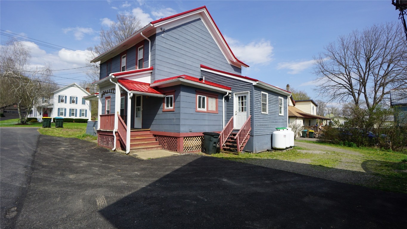 2784 Hickory Street Whitney Point, NY 13862 - Photo 6 of 38