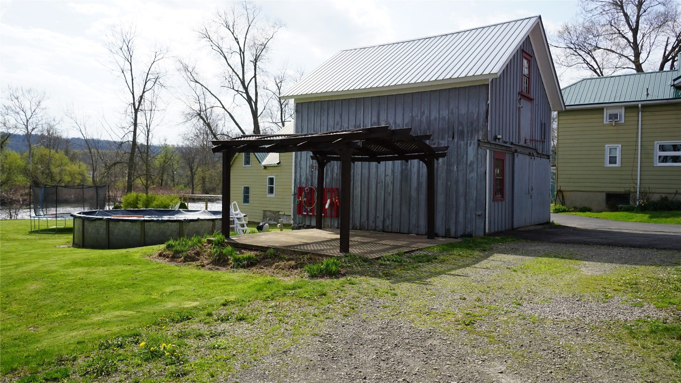 2784 Hickory Street Whitney Point, NY 13862 - Photo 9 of 38