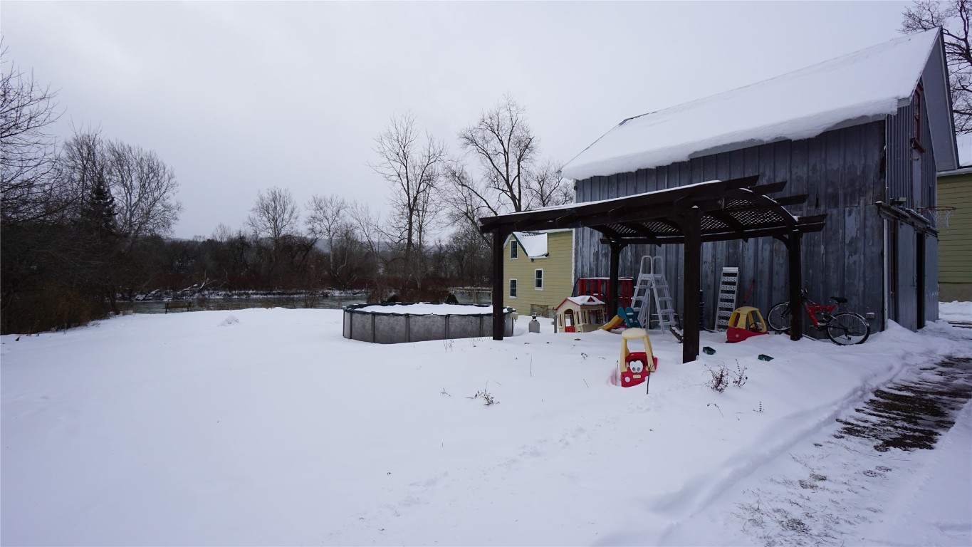 2784 Hickory Street Whitney Point, NY 13862 - Photo 10 of 38