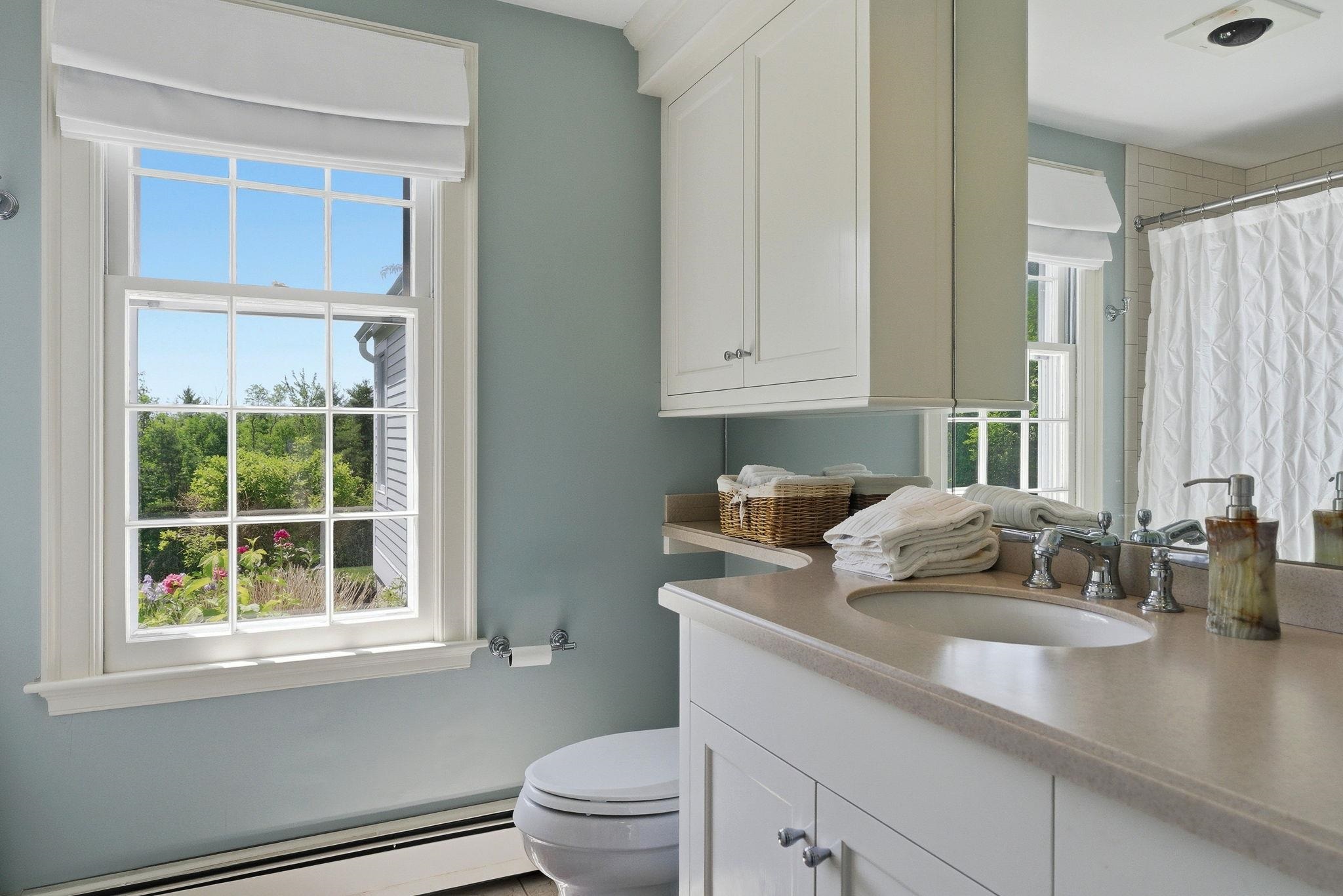 509 Wilton Road, Unit 16 017 Peterborough, NH 03458 - Photo 27 of 47