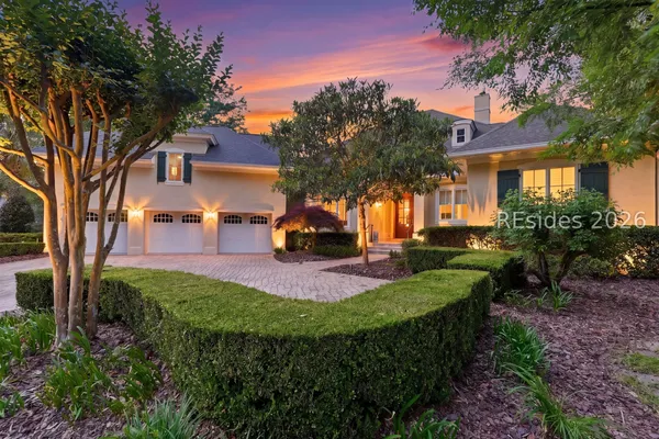 $1,800,000 | 9 Holly Grove Road, Bluffton, SC 29909