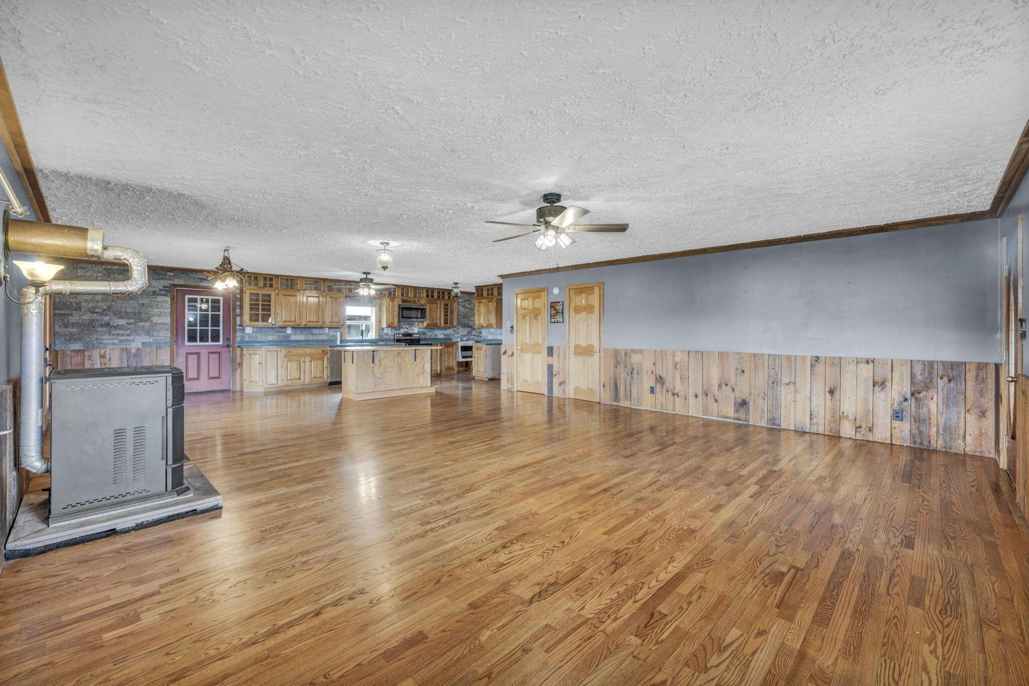 18513 Hobbler Road Kimbolton, OH 43749 - Photo 15 of 51 17-web-or-mls-Hobbler Rd_37