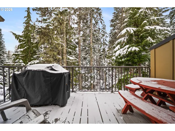 $690,000 | 87786 East Creek Ridge Road, Government Camp, OR 97028