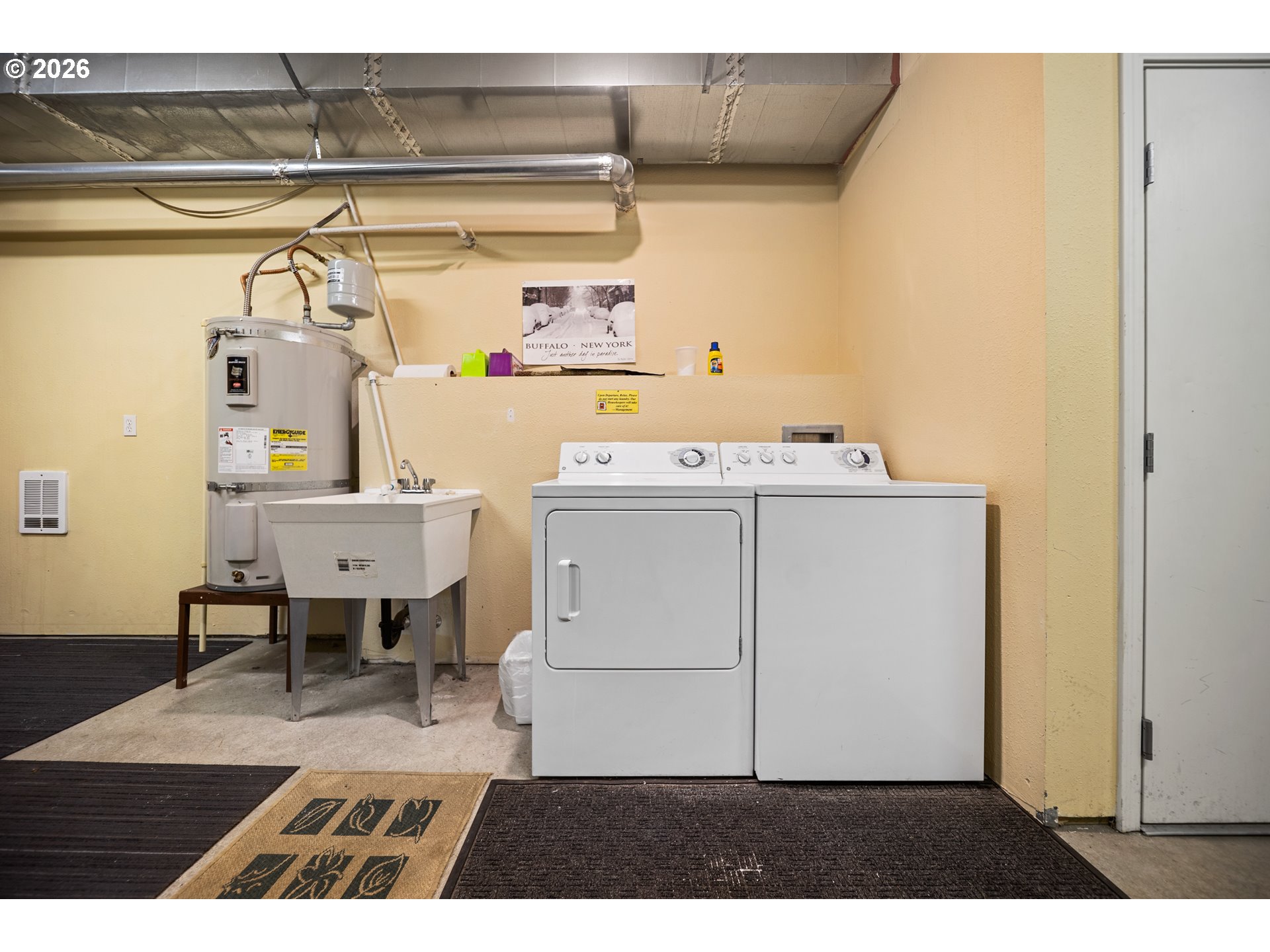 87786 East Creek Ridge Road Government Camp, OR 97028 - Photo 23 of 34 Laundry