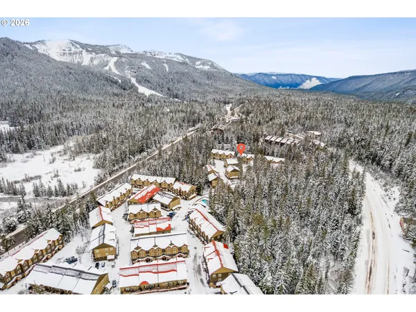 $690,000 | 87786 East Creek Ridge Road, Government Camp, OR 97028