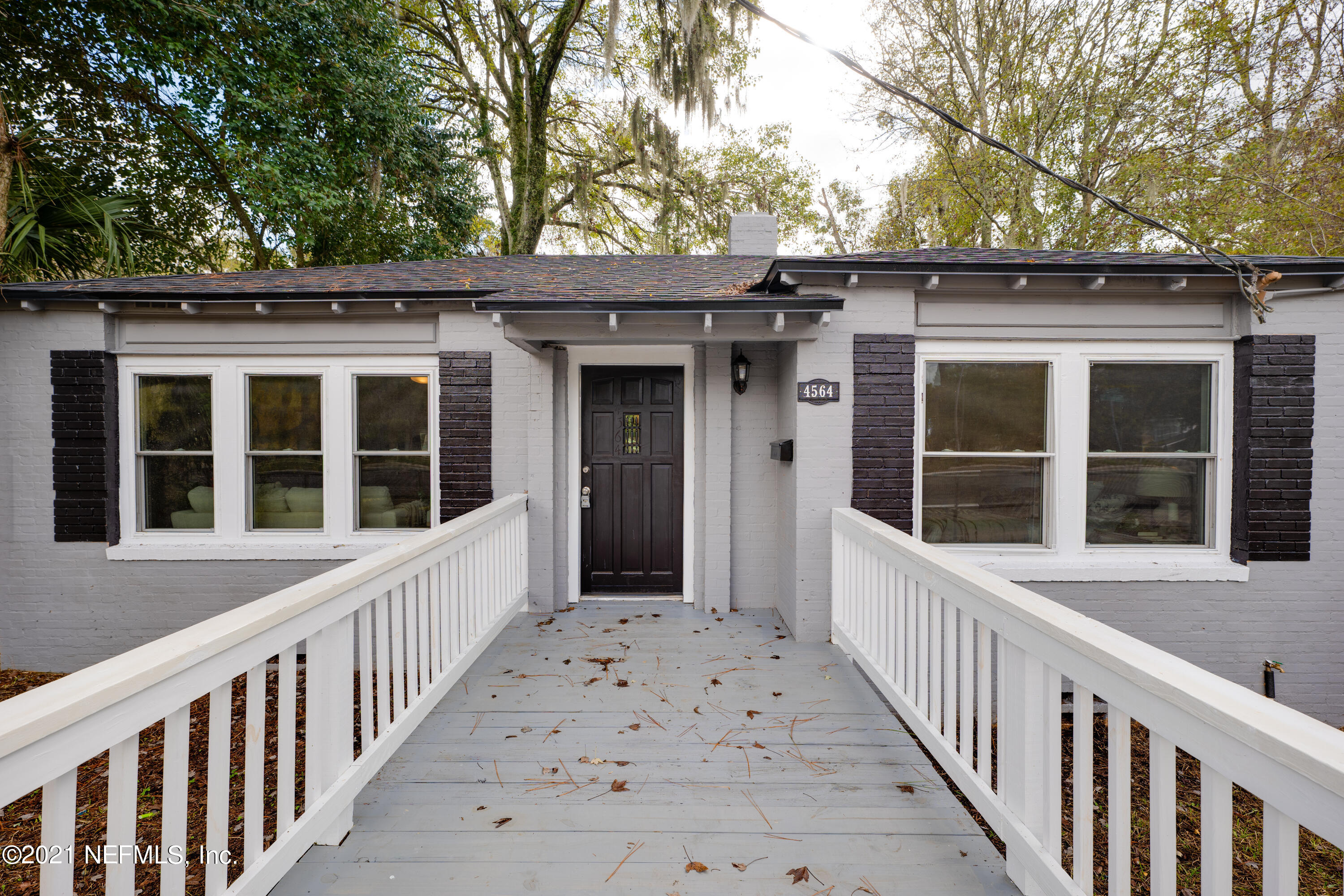 4564 Timuquana Road Jacksonville, FL 32210 - Photo 4 of 33 4564TimuquanaRdJacksonvilleFL-3