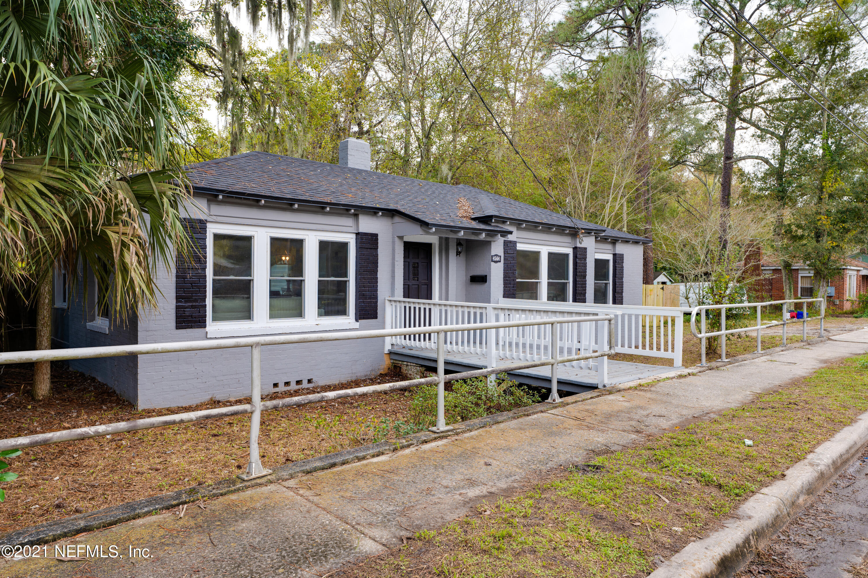 4564 Timuquana Road Jacksonville, FL 32210 - Photo 5 of 33 4564TimuquanaRdJacksonvilleFL-4