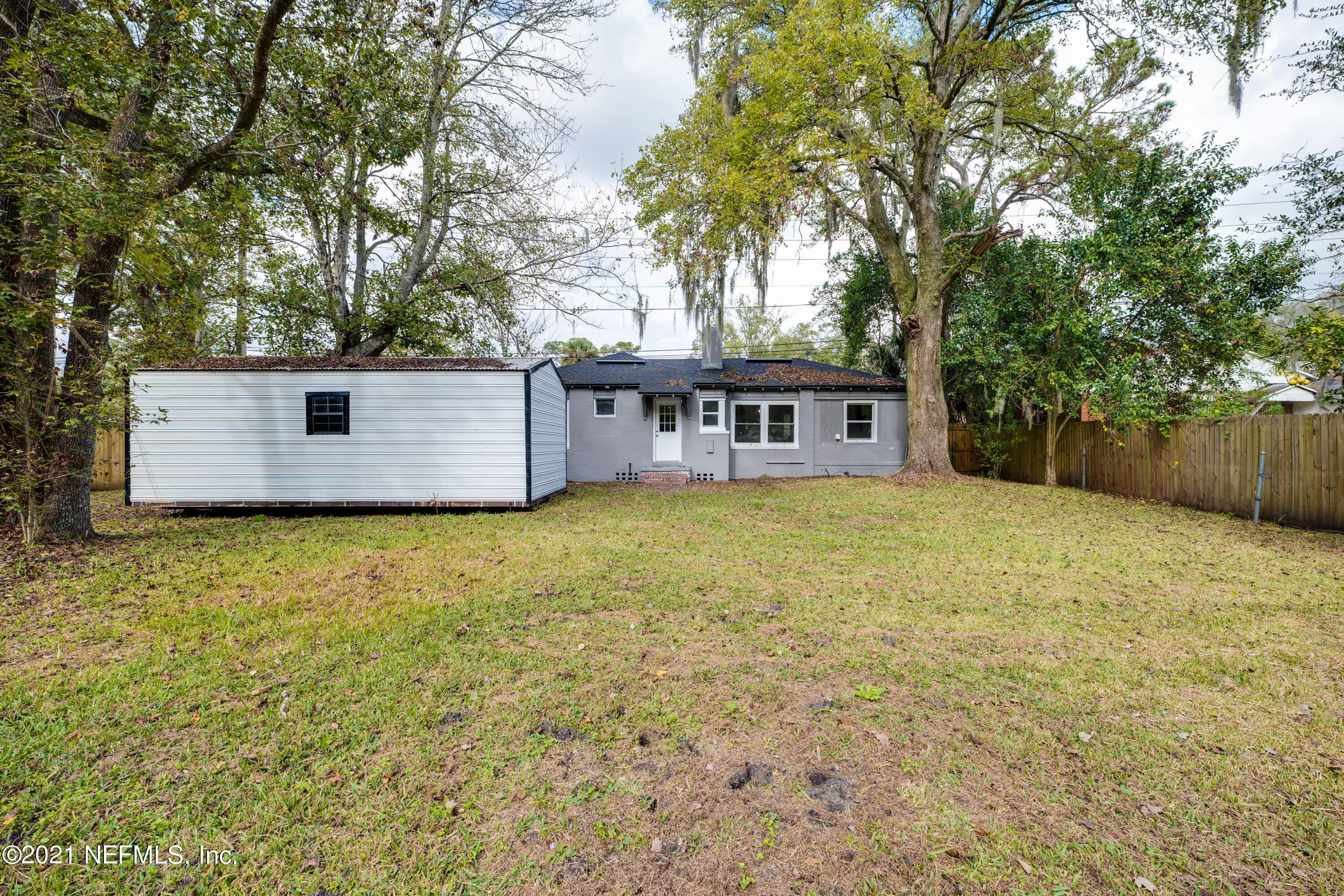 4564 Timuquana Road Jacksonville, FL 32210 - Photo 8 of 33 4564TimuquanaRdJacksonvilleFL-8