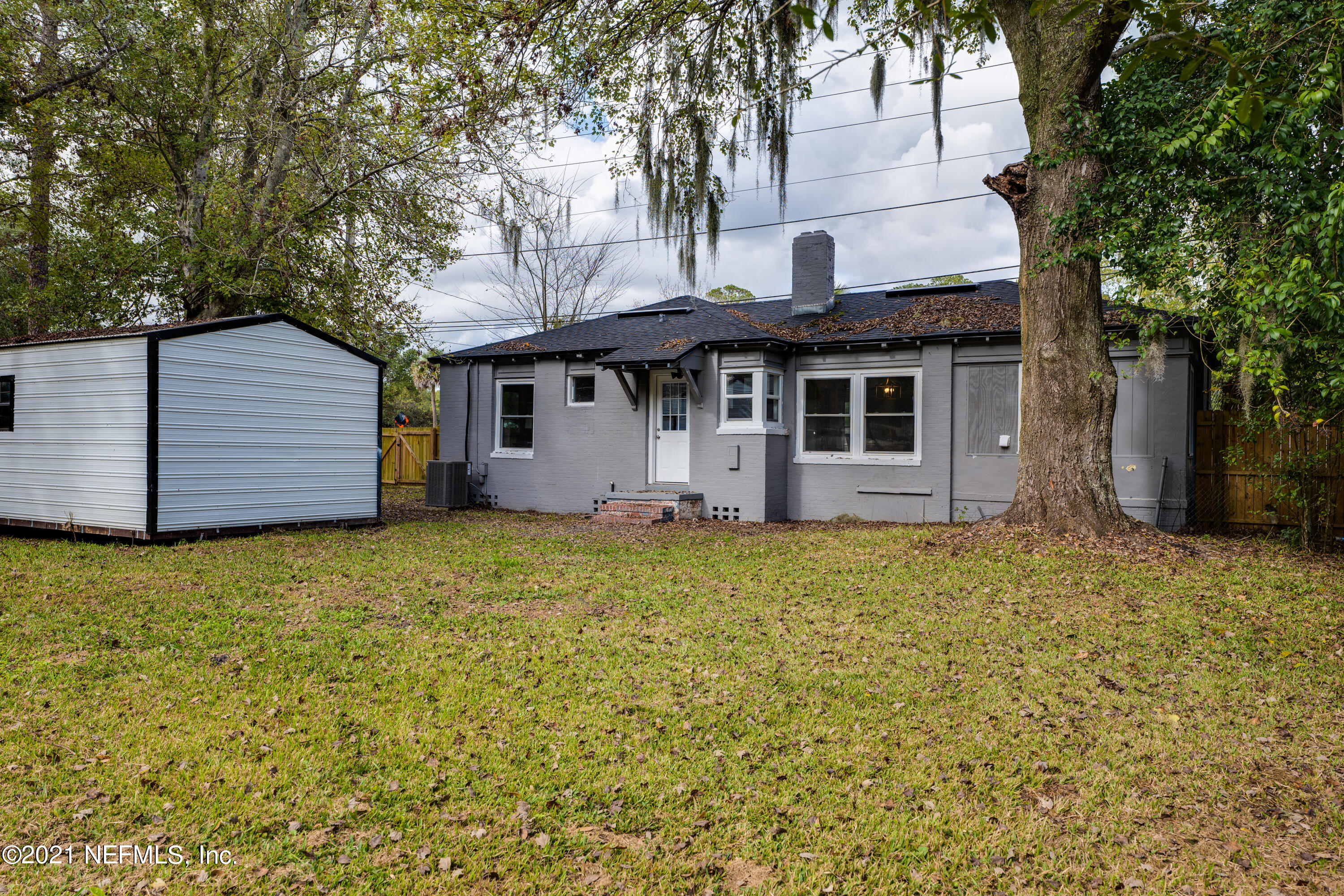 4564 Timuquana Road Jacksonville, FL 32210 - Photo 10 of 33 4564TimuquanaRdJacksonvilleFL-10