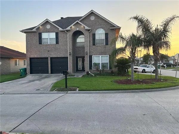 $340,000 | 3316 East Parc Green Street, Harvey, LA 70058