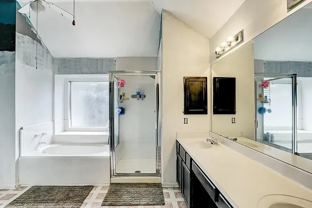 $2,425 | 3005 Wood Hollow Drive, League City, TX 77573