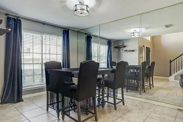 $2,325 | 3005 Wood Hollow Drive, League City, TX 77573