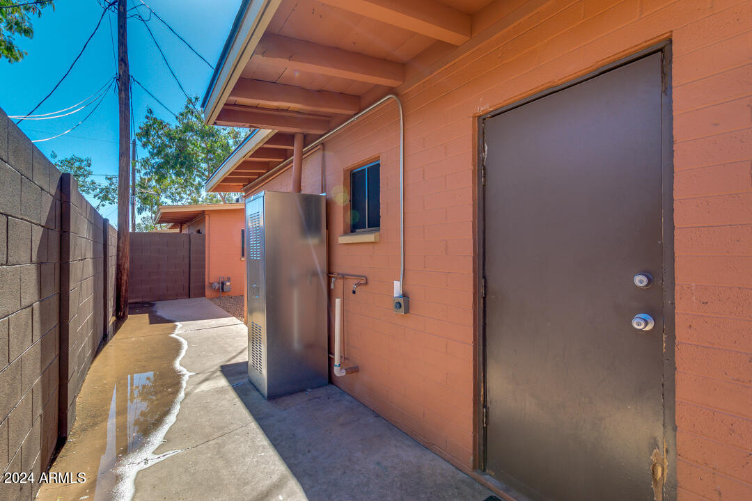 1921 East Virginia Avenue, Unit 14 Phoenix, AZ 85006 - Photo 17 of 20