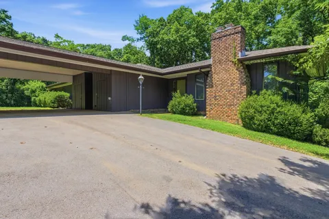 $3,600,000 | 6010 Murray Lane, Brentwood, TN 37027