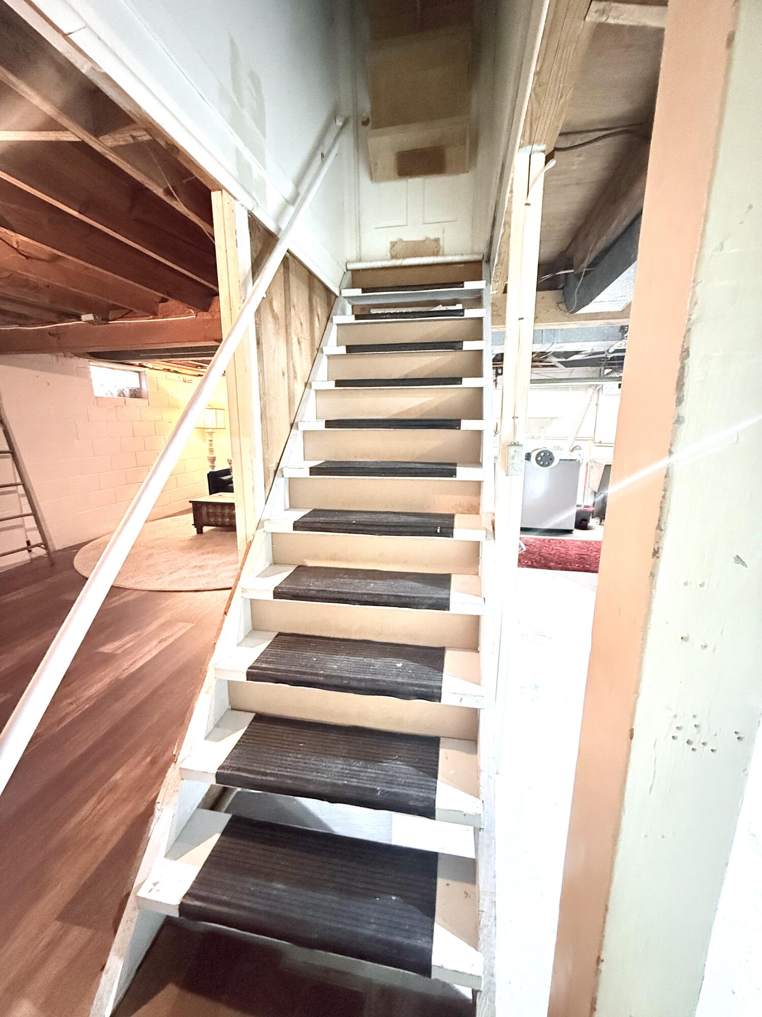 1425 Ridge Avenue Muskegon, MI 49441 - Photo 54 of 62 IMG_4077
