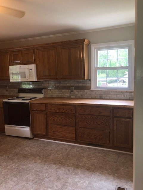 3636 Cove Drive Raleigh, NC 27604 - Photo 9 of 15 Photo 9