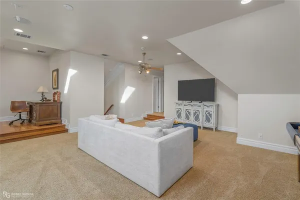 $1,195,000 | 200 Evangeline Walk, Bossier City, LA 71111