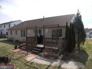 4561 Green Tree Road Reading, PA 19606 - Photo 3 of 6 Gallery Image 3