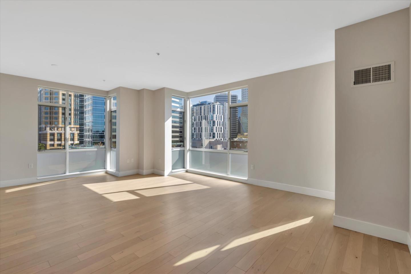 901 Jefferson Street, Unit 510 Oakland, CA 94607 - Photo 5 of 15 a view of livingroom with window