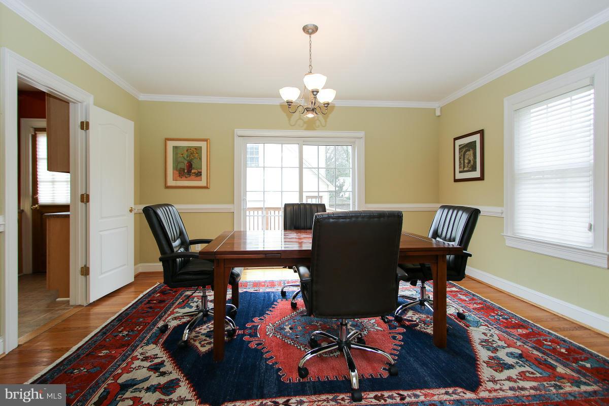 8012 Old Georgetown Road Bethesda, MD 20814 - Photo 8 of 30 Dining Room