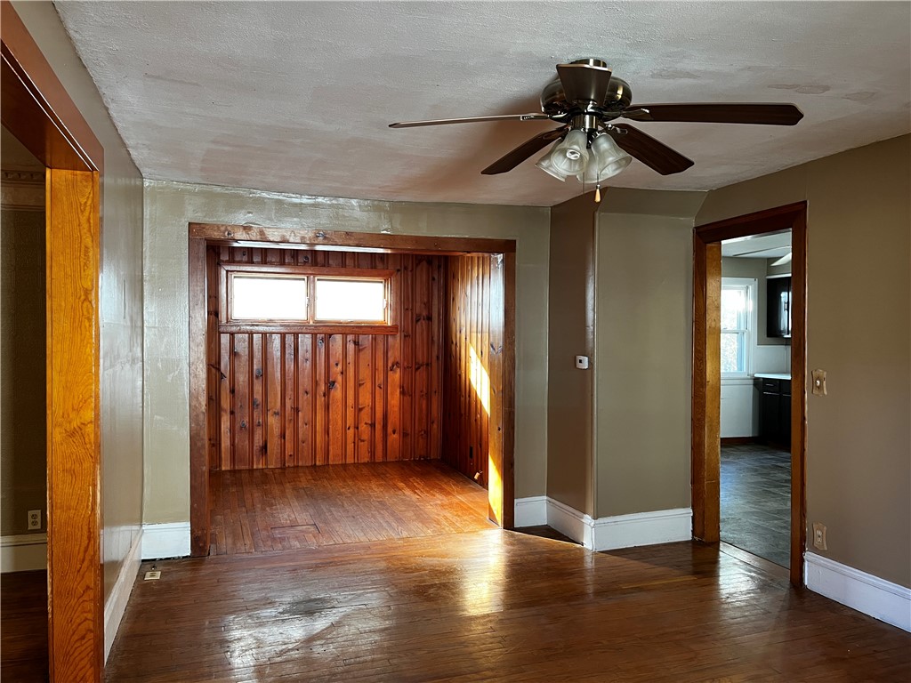 18 Spring Street Seneca Falls, NY 13148 - Photo 12 of 29