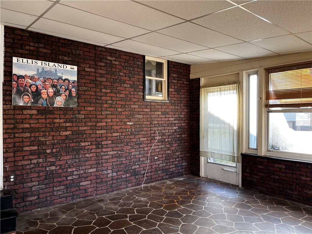 18 Spring Street Seneca Falls, NY 13148 - Photo 17 of 29