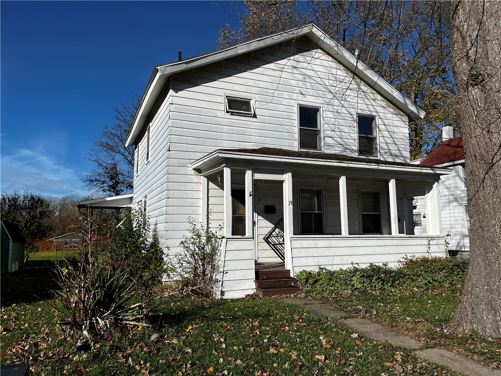 18 Spring Street Seneca Falls, NY 13148 - Photo 2 of 29