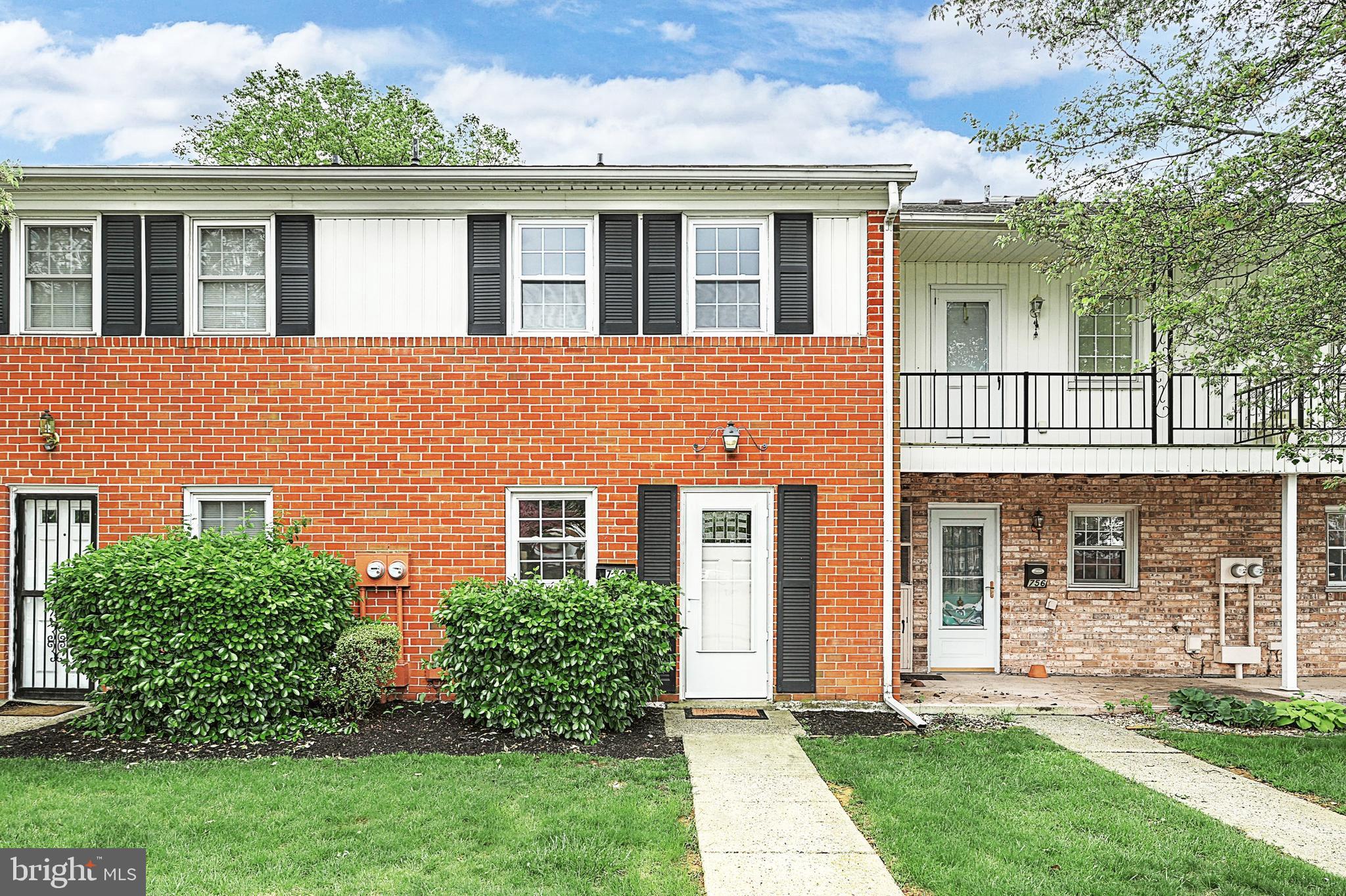 754 Colony Drive York, PA 17404 - Photo 1 of 24